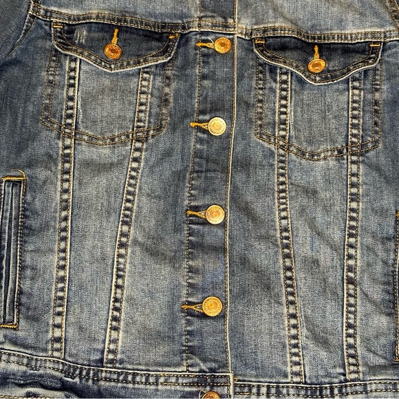 Forever 21 Women's Small Long Sleeve Light Wash Button Denim Cotton Jacket - Picture 3 of 7